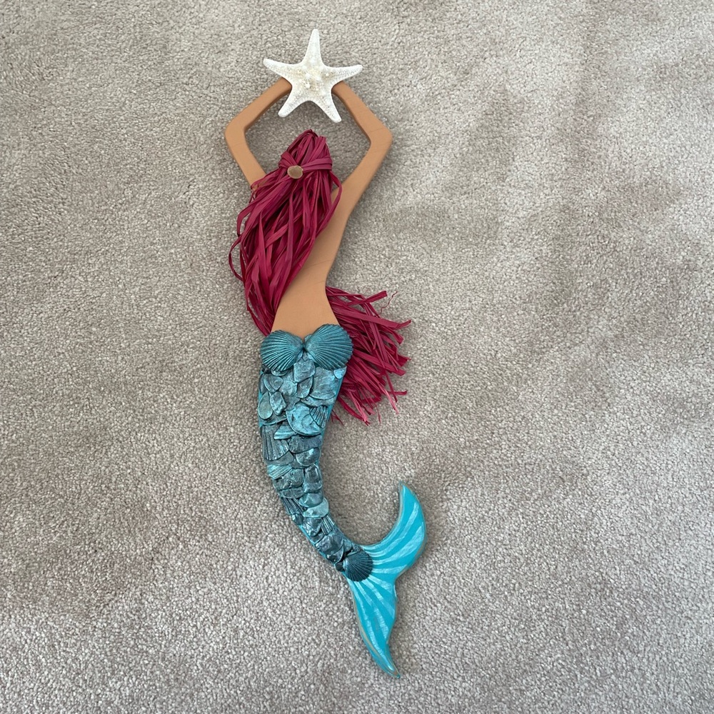 Mermaid decor 🧜🏻‍♀️